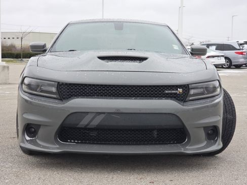Used 2018 Dodge Charger R/T Scat Pack image 9
