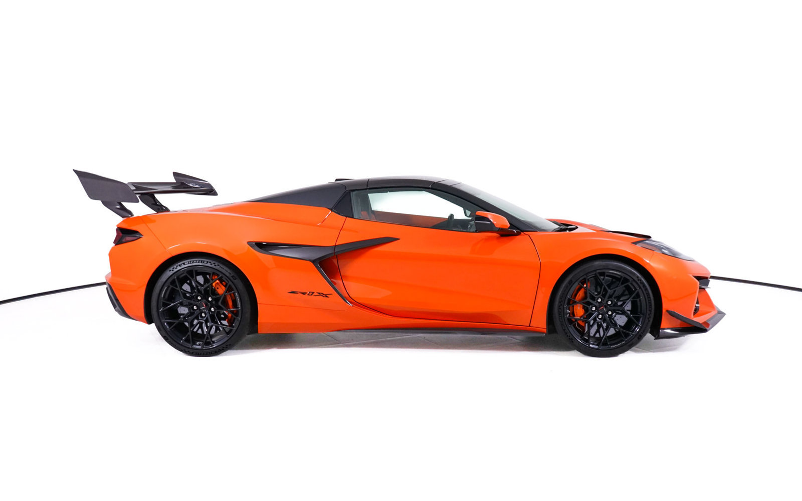 Used 2027 Chevrolet Corvette ZR1X AWD/4WD image 9