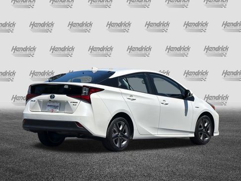 Used 2019 Toyota Prius XLE FWD image 5