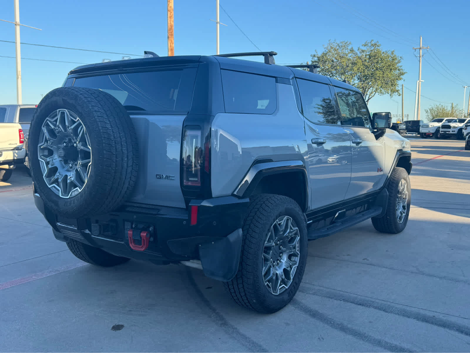 Used 2025 GMC Hummer EV 3X AWD/4WD image 4