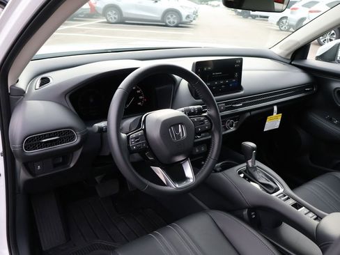 Certified 2026 Honda HR-V EX-L image 16