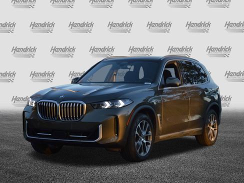 Certified 2025 BMW X5 xDrive40i w/ Premium Package image 7