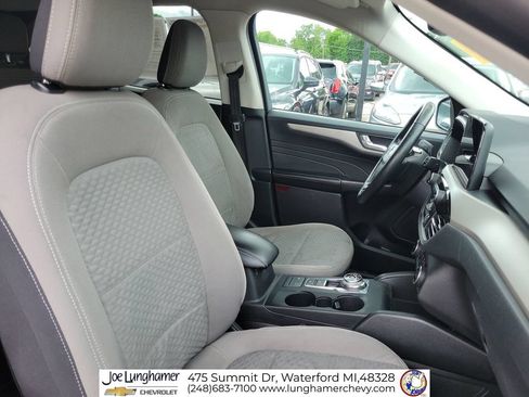 Used 2021 Ford Escape SE w/ Cold Weather Package FWD image 27