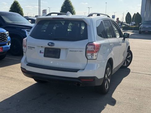 Used 2018 Subaru Forester 2.5i Limited AWD/4WD image 5