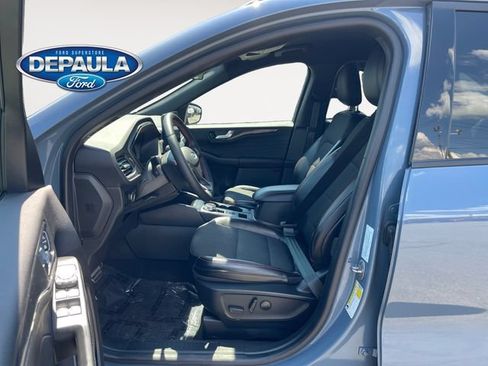 Certified 2024 Ford Escape ST-Line w/ Tech Pack #1 AWD/4WD image 11