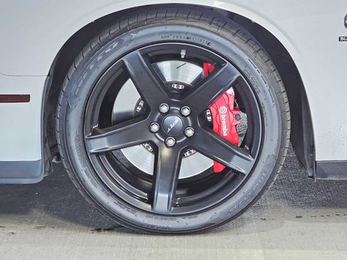 Used 2019 Dodge Challenger SRT Hellcat Redeye image 8