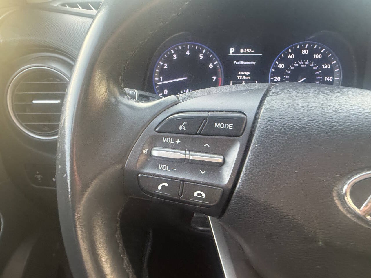 Used 2021 Hyundai Kona SEL Plus FWD image 24