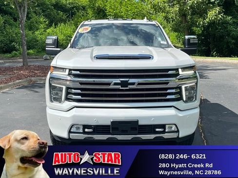 Used 2023 Chevrolet Silverado 2500 High Country w/ Safety Package II AWD/4WD image 9