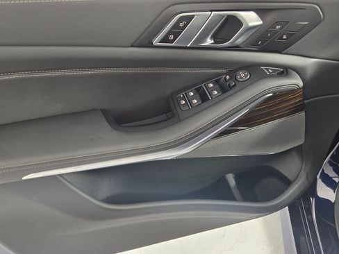 New 2026 BMW X5 xDrive40i w/ M Sport Package image 16