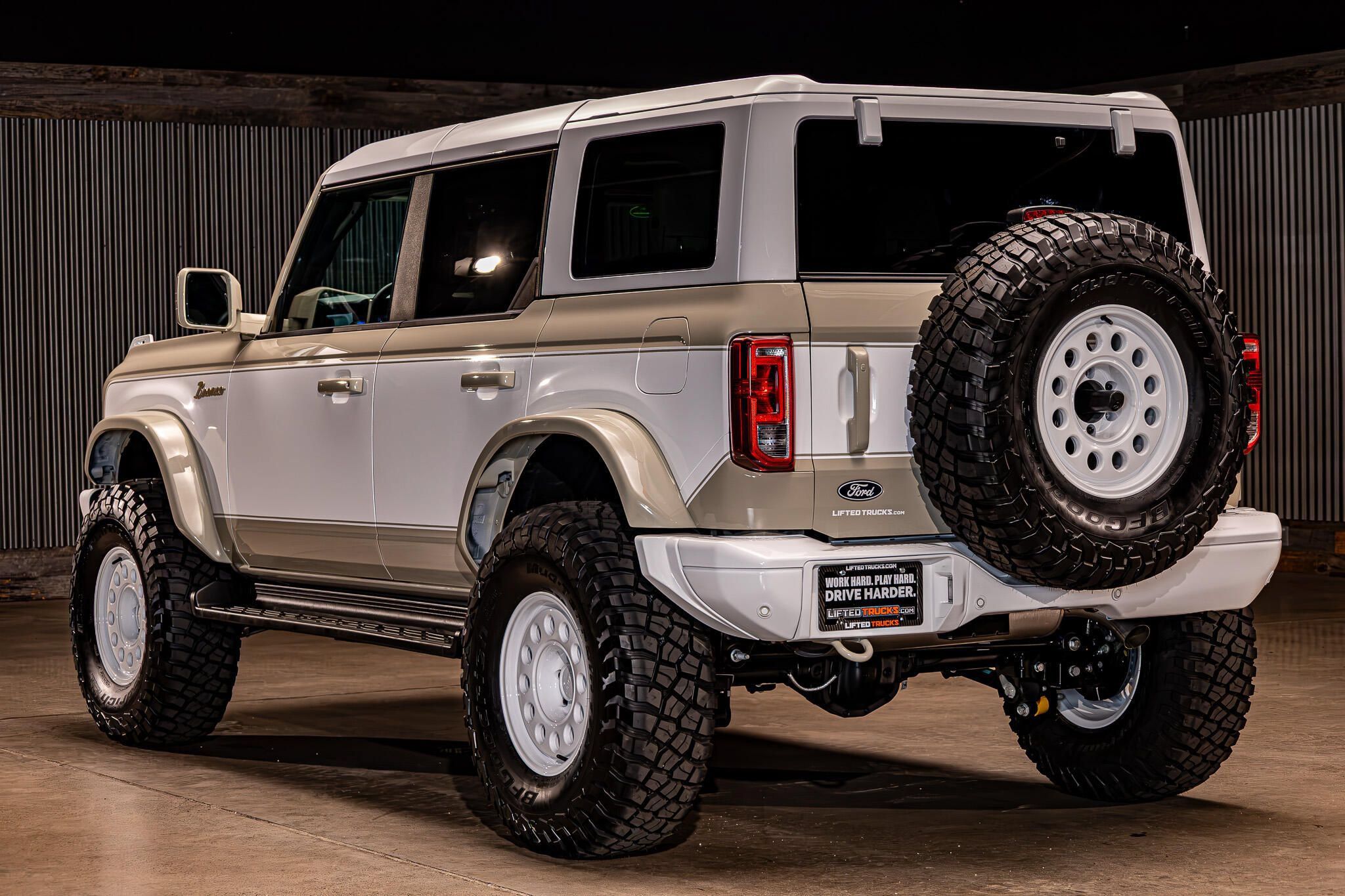 Used 2026 Ford Bronco Heritage Edition AWD/4WD image 7