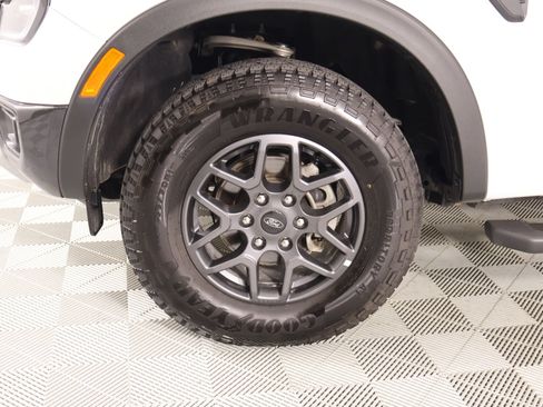 Used 2025 Ford Ranger XLT w/ FX4 Off-Road Package AWD/4WD image 16
