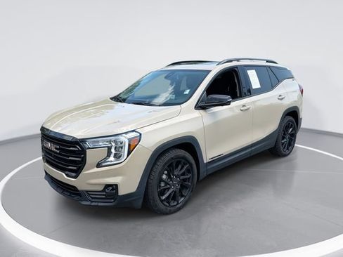 Used 2023 GMC Terrain SLT w/ Tech Package FWD image 1