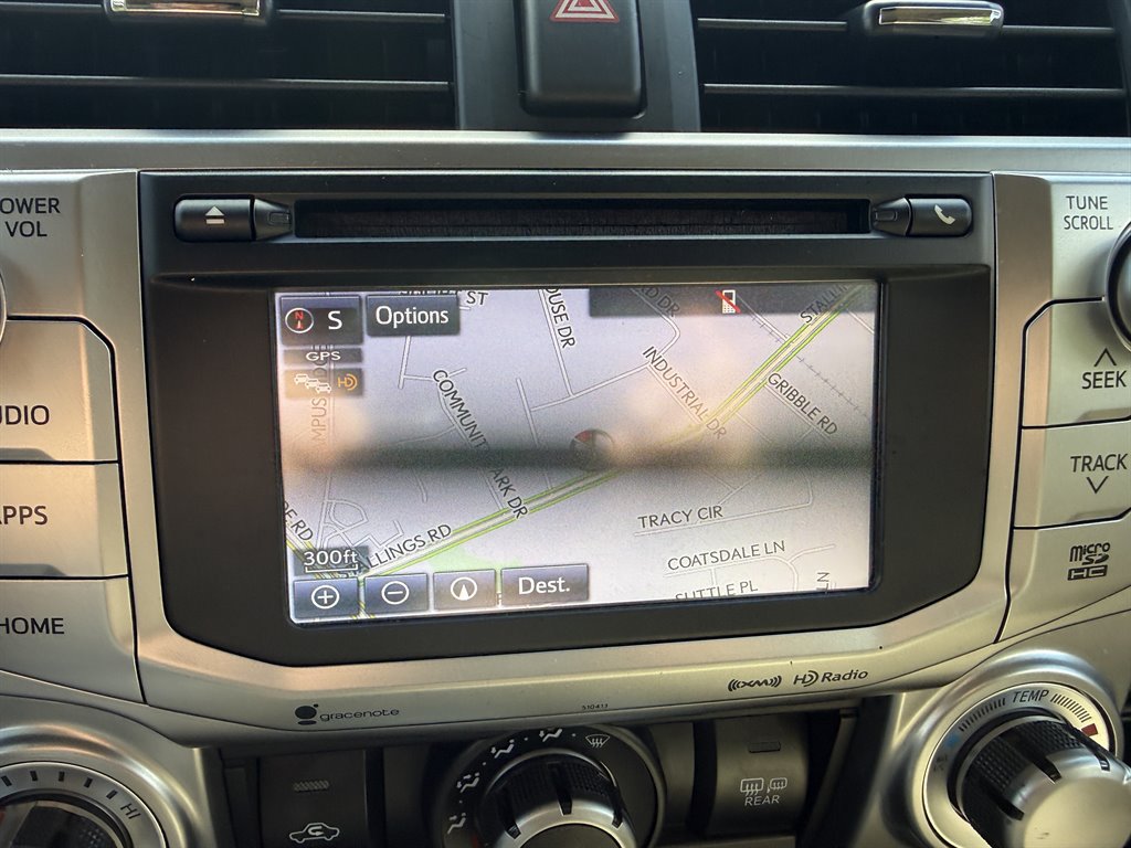 Used 2018 Toyota 4Runner SR5 Premium AWD/4WD image 15