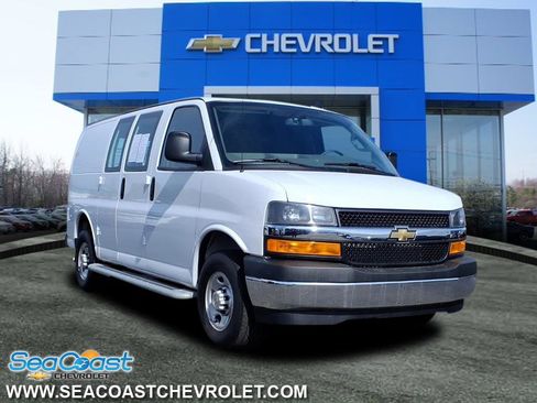Used 2024 Chevrolet Express 2500 w/ Driver Convenience Package image 1