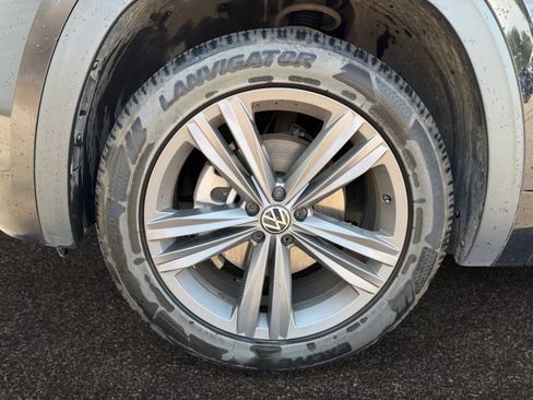 Used 2021 Volkswagen Atlas SE AWD/4WD image 14