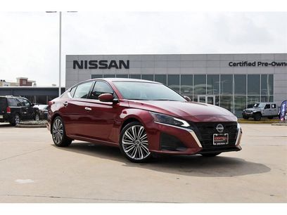 Used 2023 Nissan Altima 2.5 SL