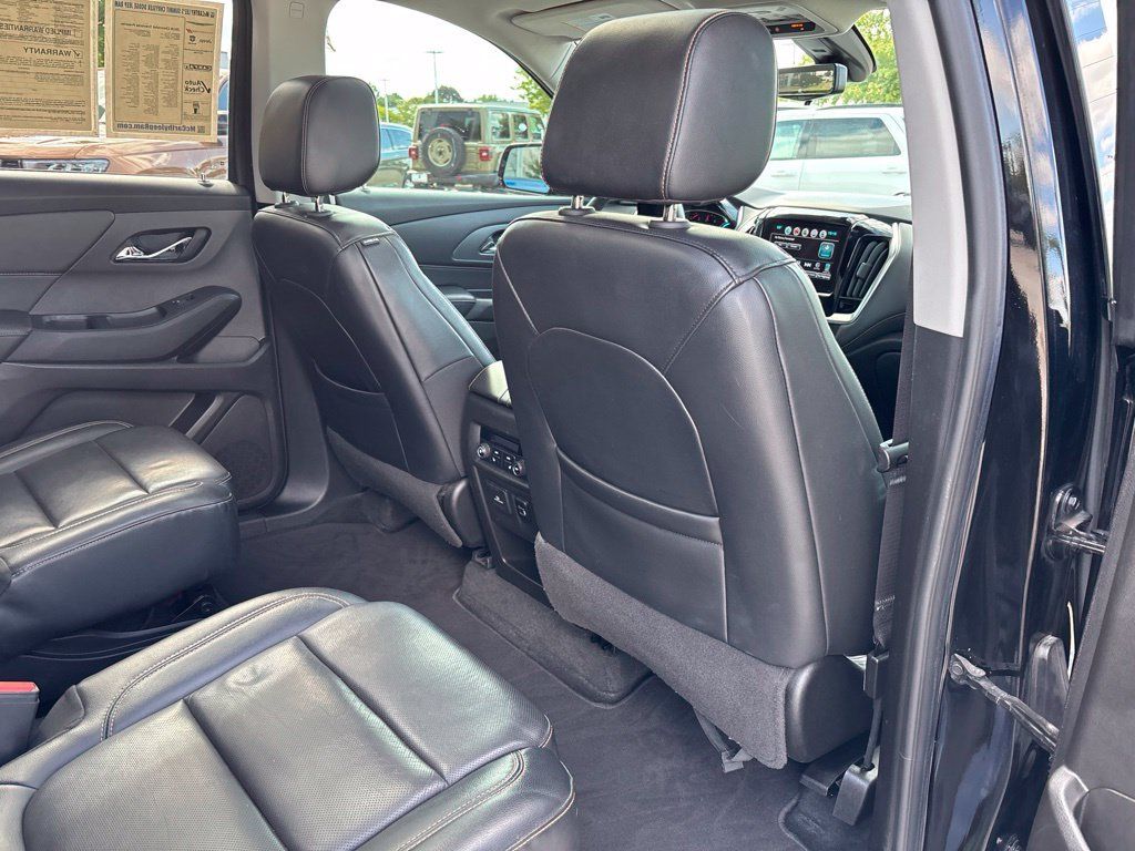 Used 2018 Chevrolet Traverse Premier w/ Redline Edition AWD/4WD image 18