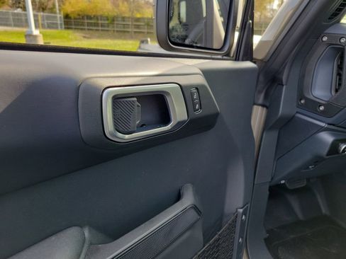 New 2025 Ford Bronco Badlands image 19