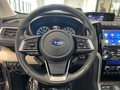Used 2022 Subaru Ascent Touring AWD/4WD image 16