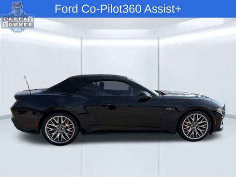 Used 2025 Ford Mustang GT Premium RWD image 2