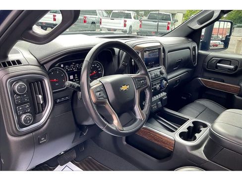 Used 2023 Chevrolet Silverado 3500 High Country w/ Z71 Off-Road Package AWD/4WD image 16