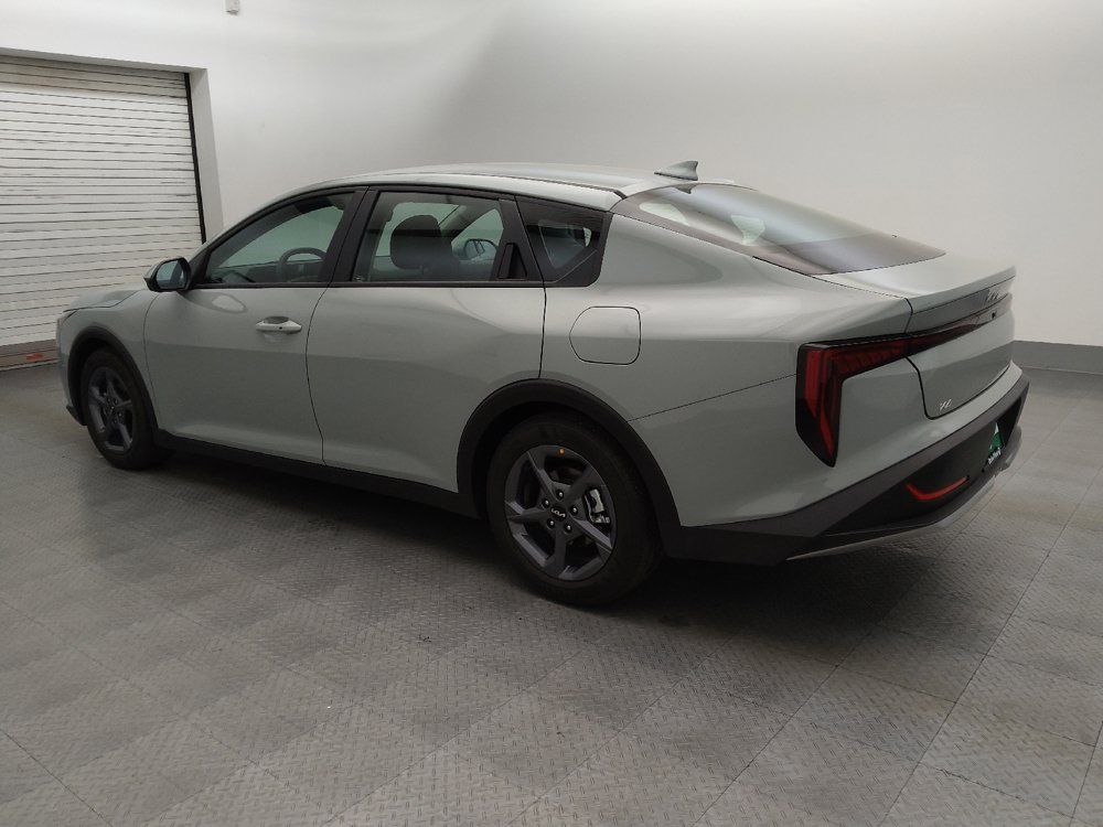 Used 2025 Kia K4 FWD image 3