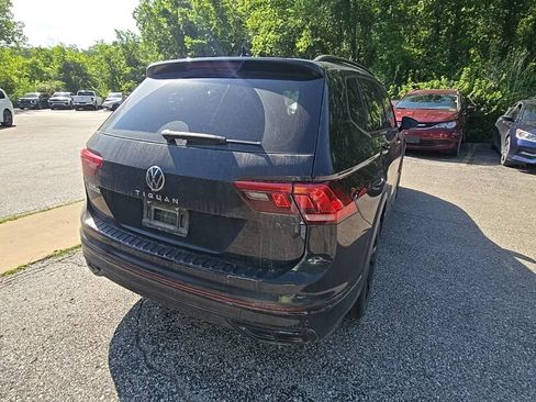 Used 2023 Volkswagen Tiguan SE R-Line FWD image 7