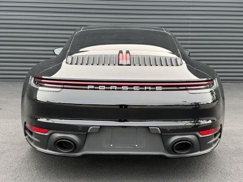 Certified 2023 Porsche 911 Carrera S RWD image 10