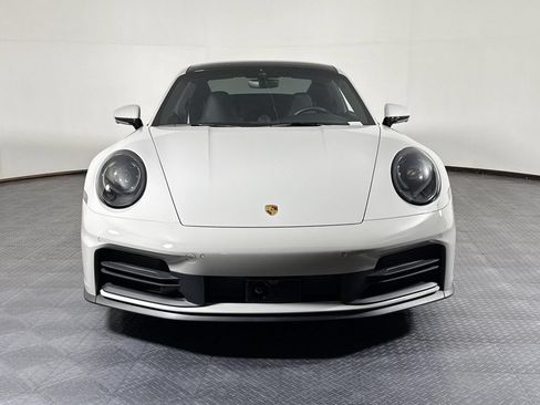 Certified 2025 Porsche 911 Carrera RWD image 10