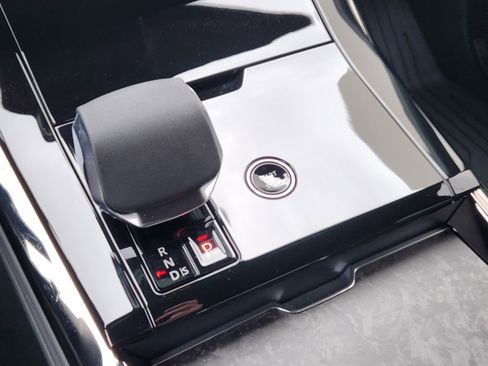 New 2025 Land Rover Range Rover Sport Autobiography image 18