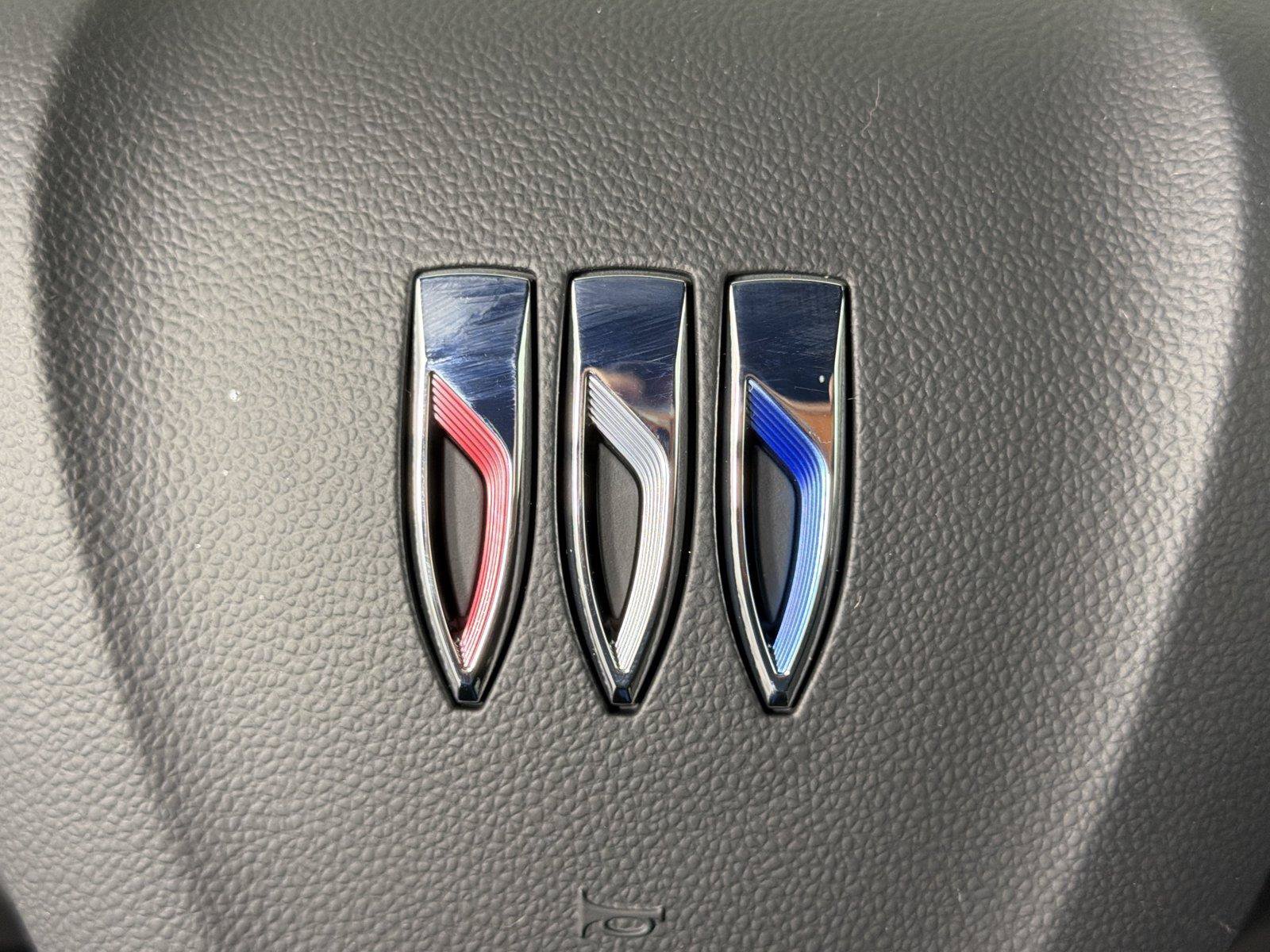 New 2026 Buick Envista Sport Touring w/ Convenience II Package FWD image 24