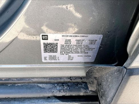 Used 2025 Buick Encore GX Preferred AWD/4WD image 4