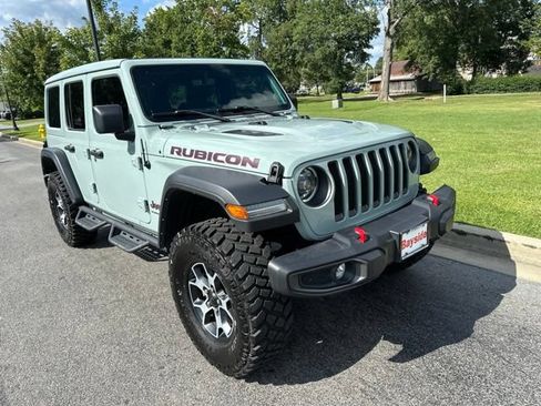 Used 2023 Jeep Wrangler Unlimited Rubicon w/ LED Lighting Group AWD/4WD image 23