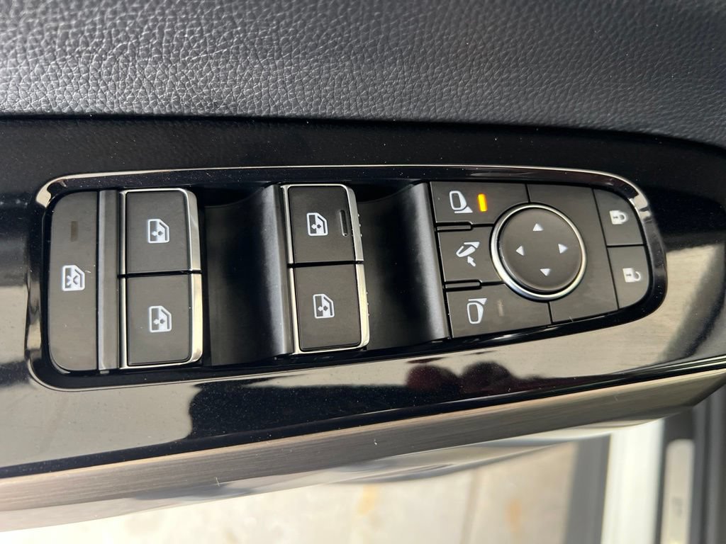 Certified 2024 Nissan Pathfinder Platinum AWD/4WD image 51