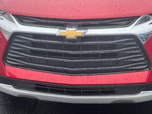 Used 2021 Chevrolet Blazer LT image 39