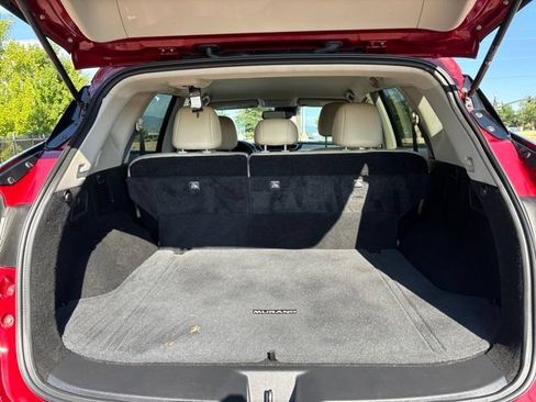 Used 2024 Nissan Murano SV AWD/4WD image 14