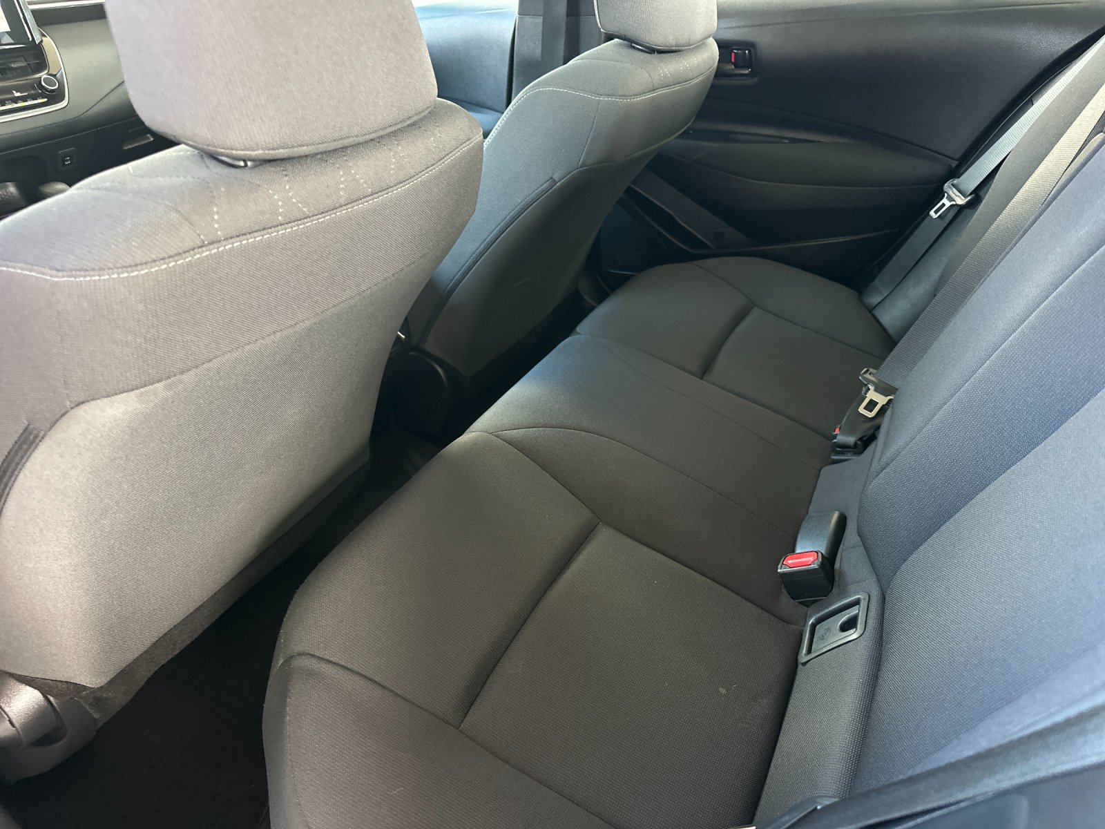 Used 2024 Toyota Corolla LE FWD image 11