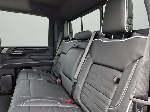 Used 2026 GMC Sierra 2500 AT4X w/ LPO, Black Badging Package image 19