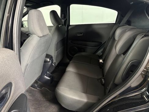 Used 2020 Honda HR-V Sport image 34