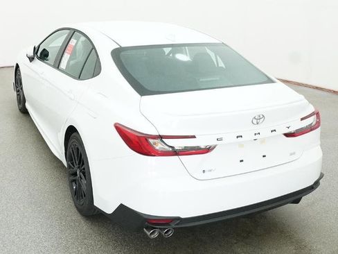 New 2026 Toyota Camry SE image 9