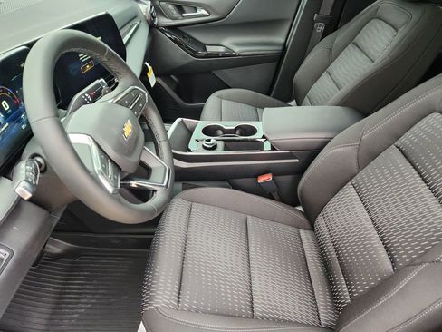 New 2026 Chevrolet Equinox LT FWD image 10