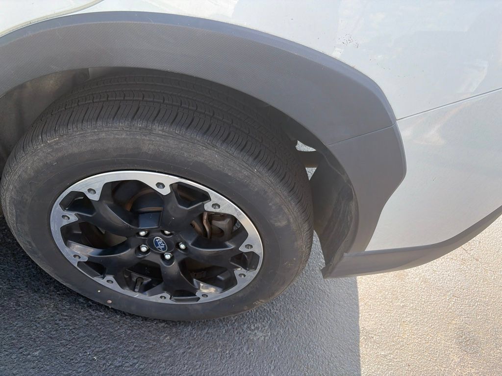 Used 2023 Subaru Crosstrek 2.0i AWD/4WD image 10