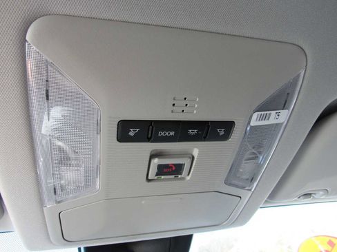 Used 2025 Toyota RAV4 LE image 19