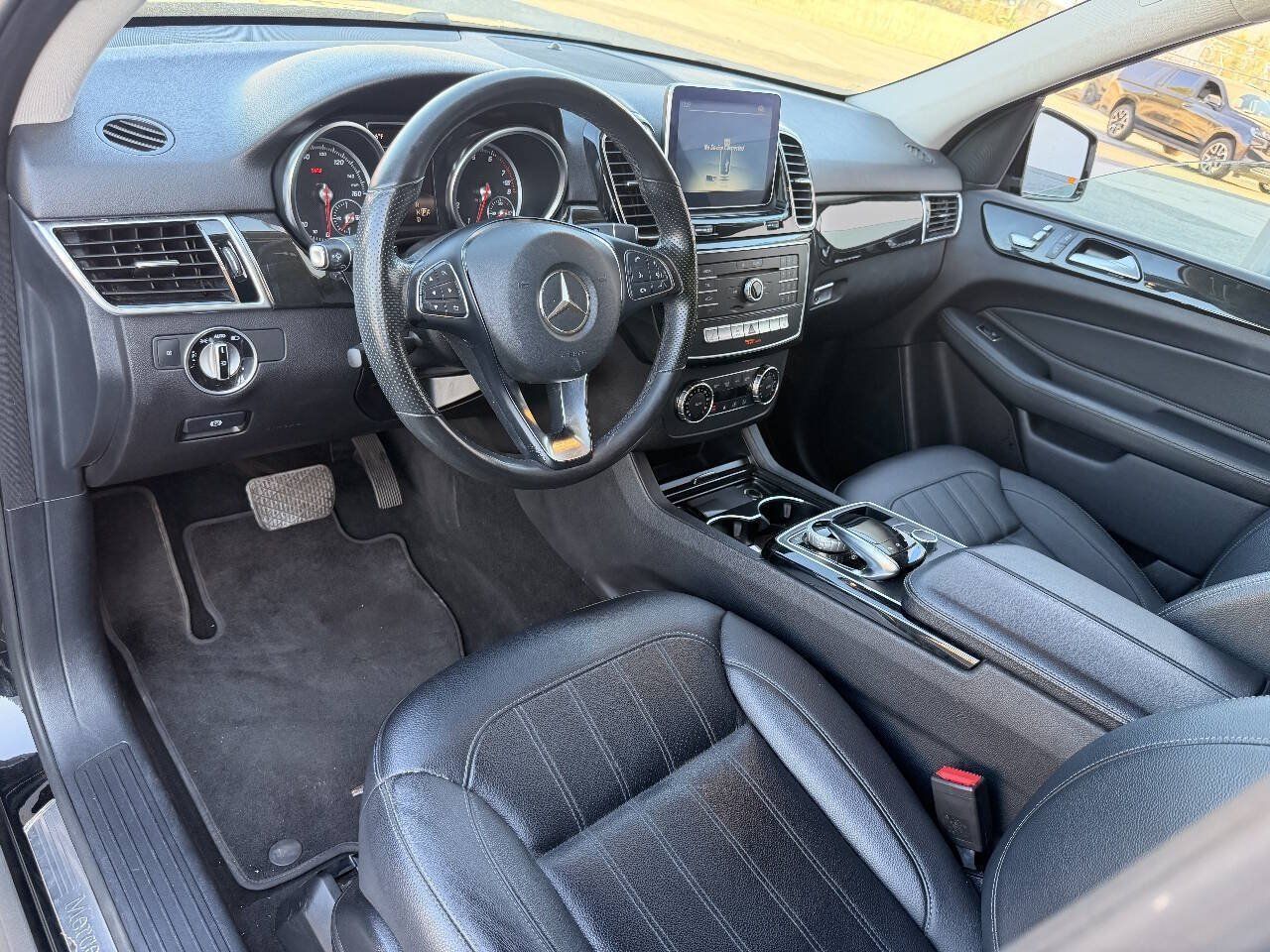 Used 2016 Mercedes-Benz GLE 350 image 23