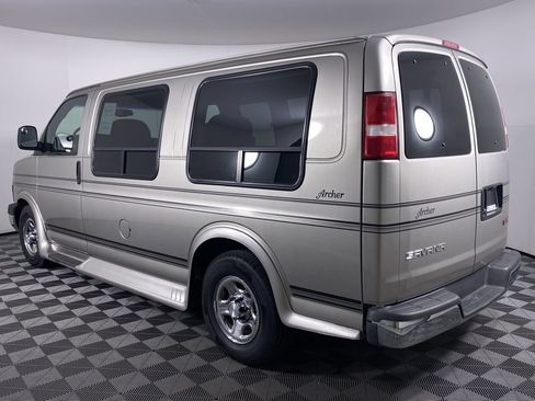 Used 2003 GMC Savana 1500 w/ Preferred Equipment Group 3 RWD image 29