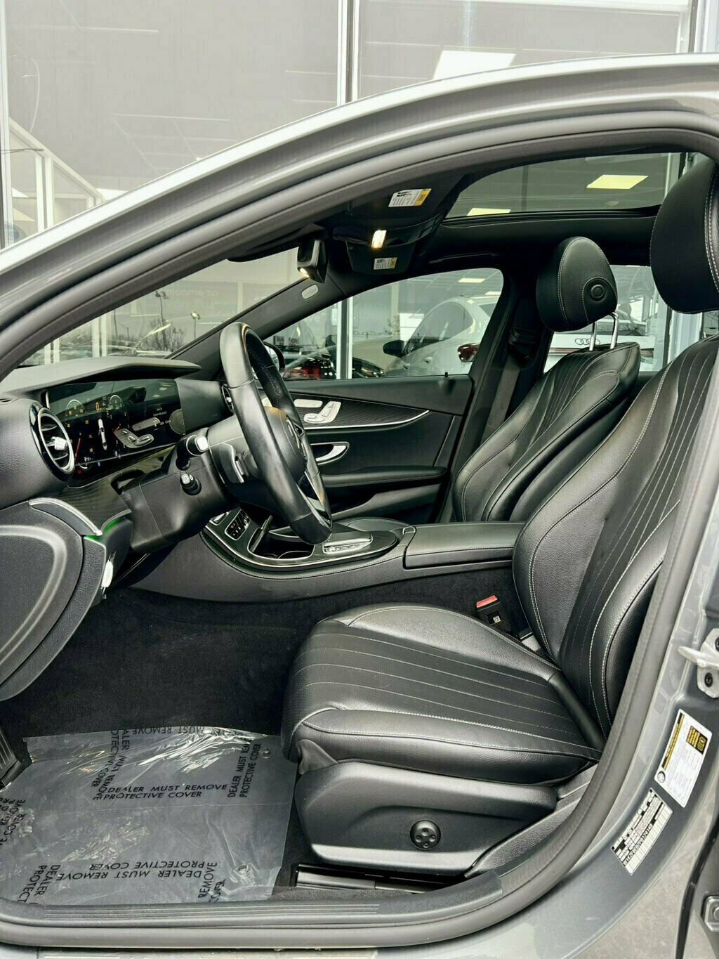 Used 2023 Mercedes-Benz E 350 4MATIC Sedan image 13