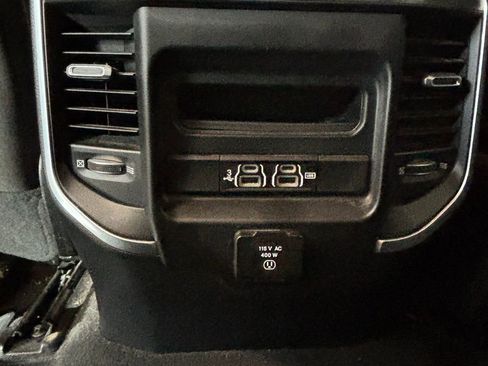 Used 2019 RAM 1500 Big Horn image 9