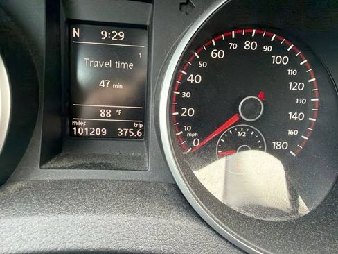 Used 2012 Volkswagen GTI Autobahn FWD image 16