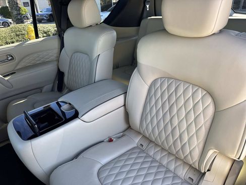 Used 2024 INFINITI QX80 Sensory w/ Cargo Package image 14