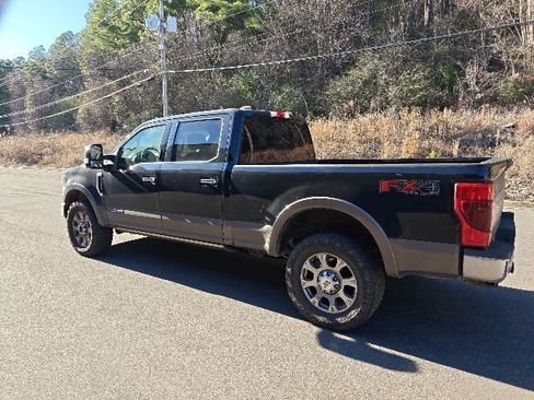 Used 2022 Ford F250 King Ranch w/ King Ranch Ultimate Package image 4